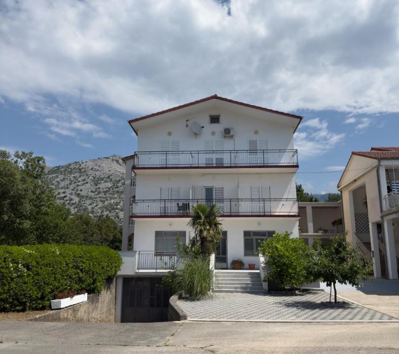 Photo of Others in Starigrad