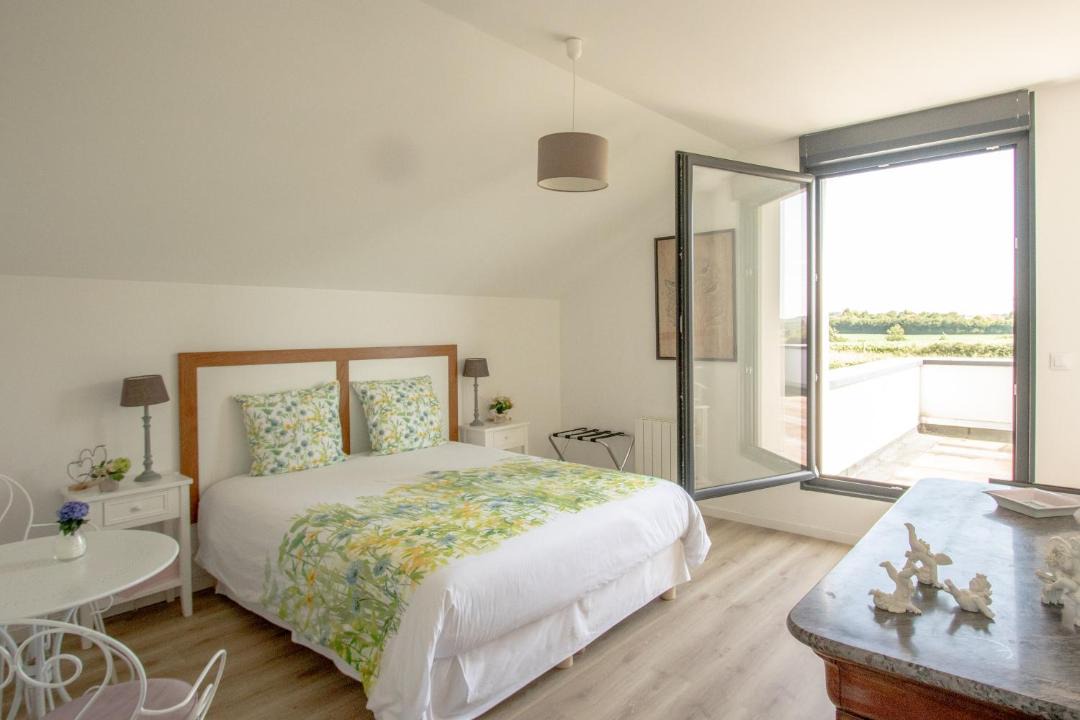 Photo of Bedroom in Colembert