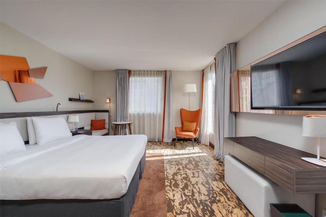 Photo of Bedroom in Republique–Point-du-Jour