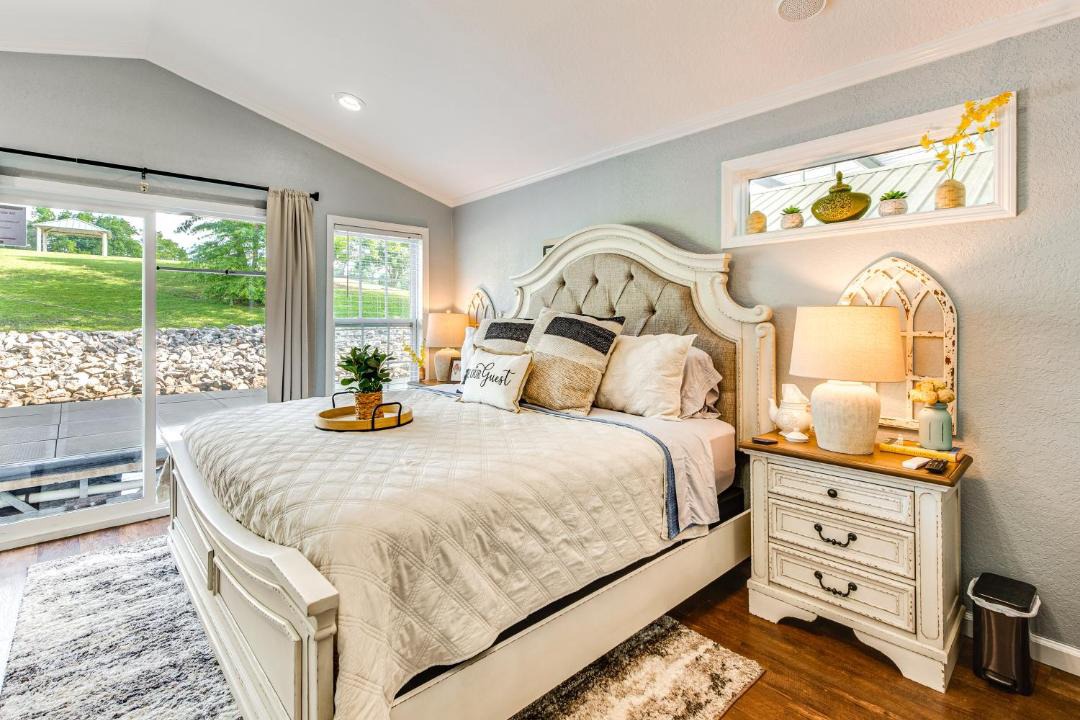 Photo of Bedroom in Bainbridge