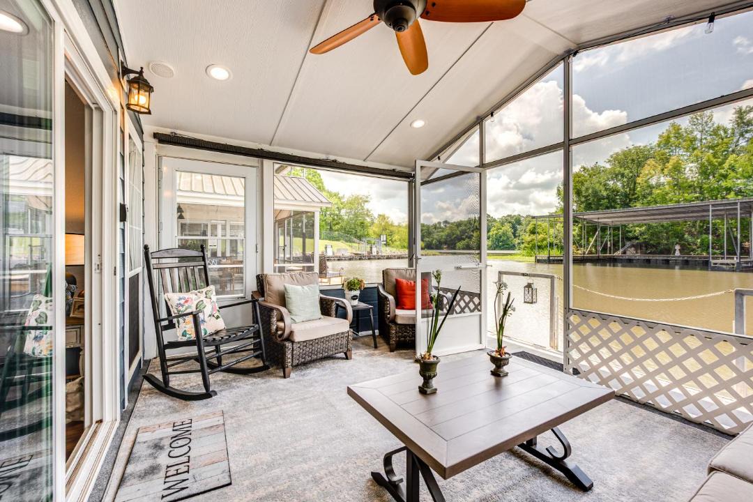 Photo of Patio Balcony in Bainbridge