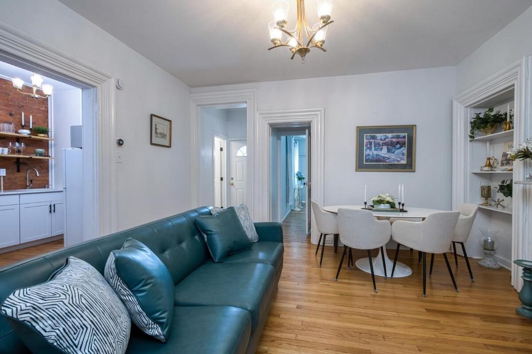 Photo of Others in Troy