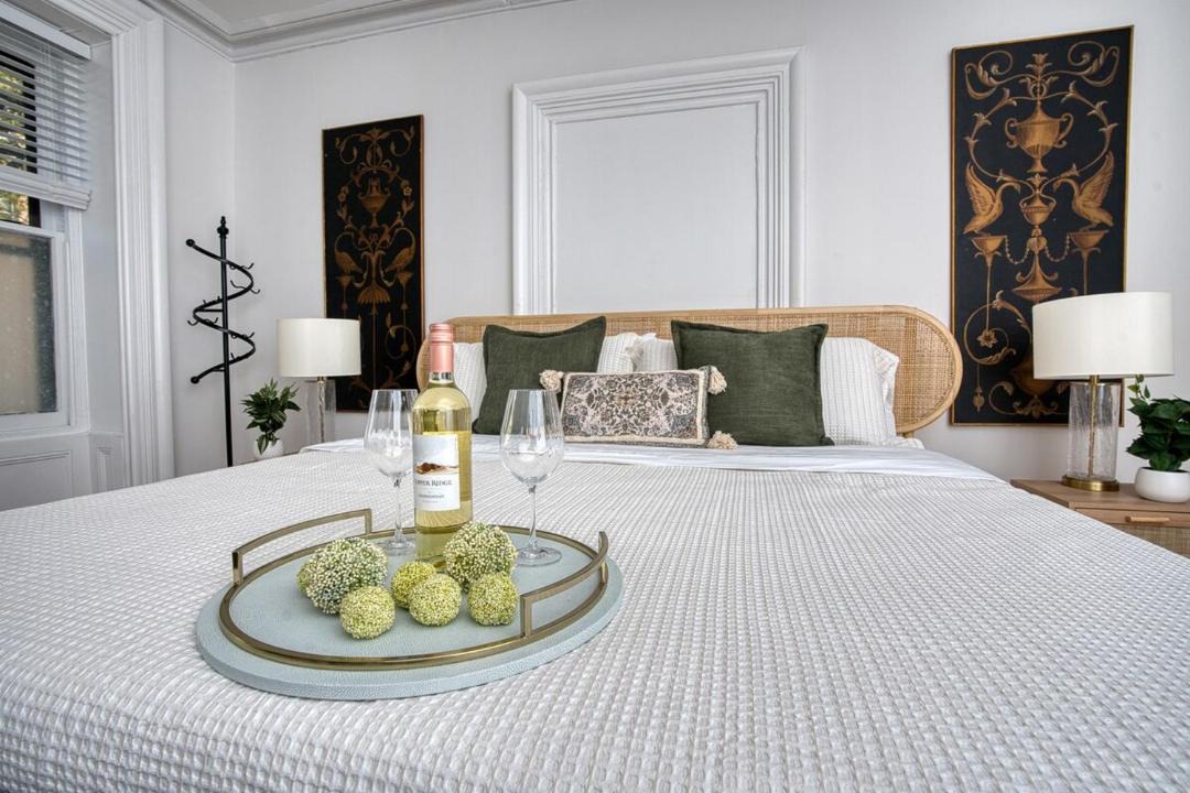 Photo of Others in Troy