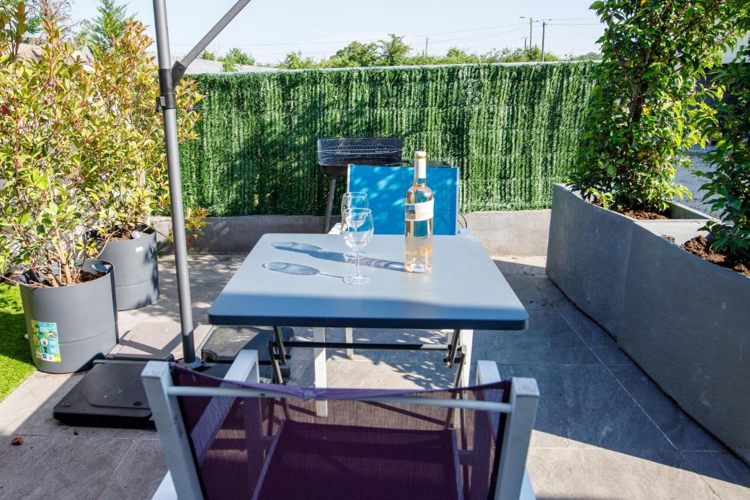 Photo of Others in Decines-Charpieu