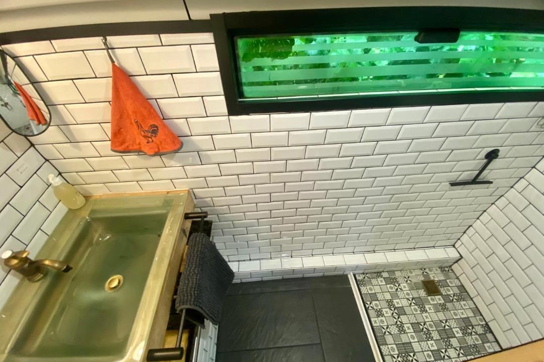 Photo of Bathroom in Crevecur-le-Grand