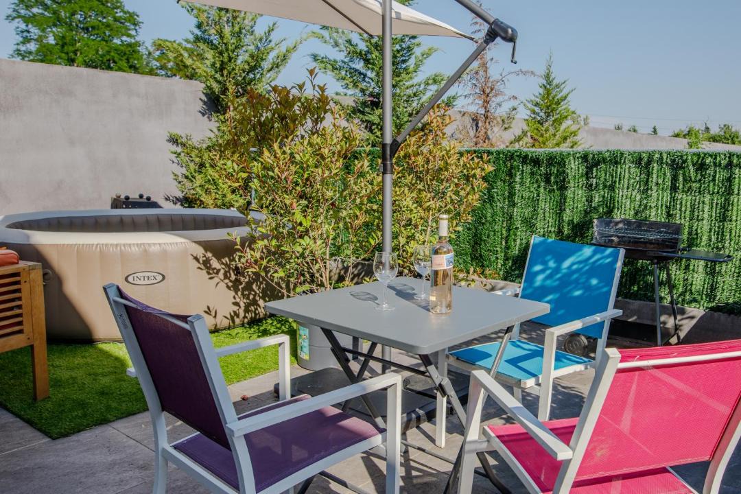 Photo of Patio Balcony in Decines-Charpieu