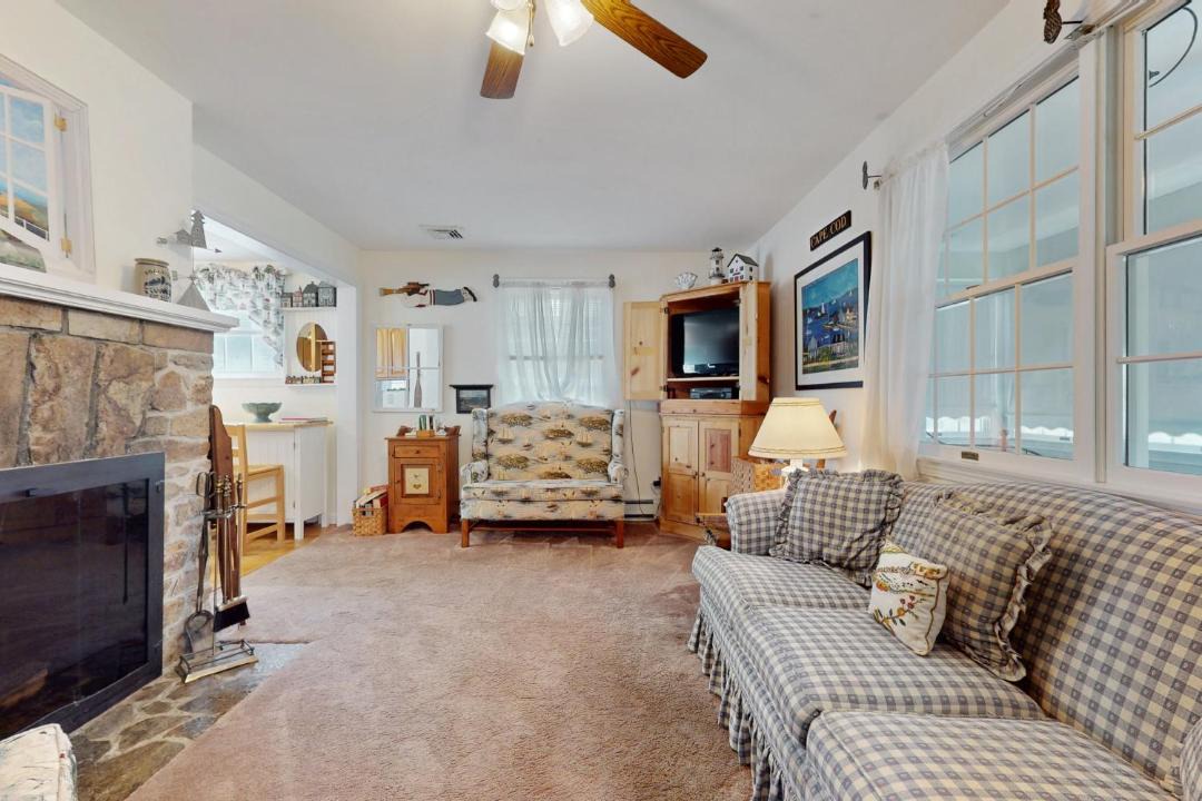 Photo of Others in Pocasset