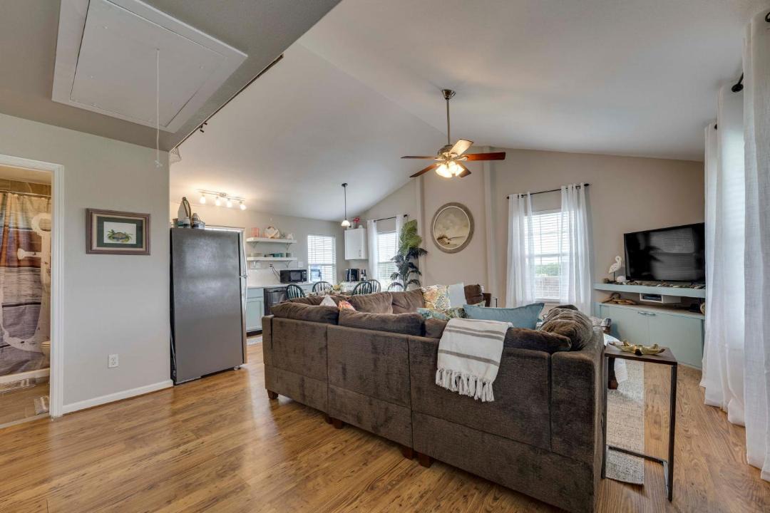 Photo of Others in Long Mott