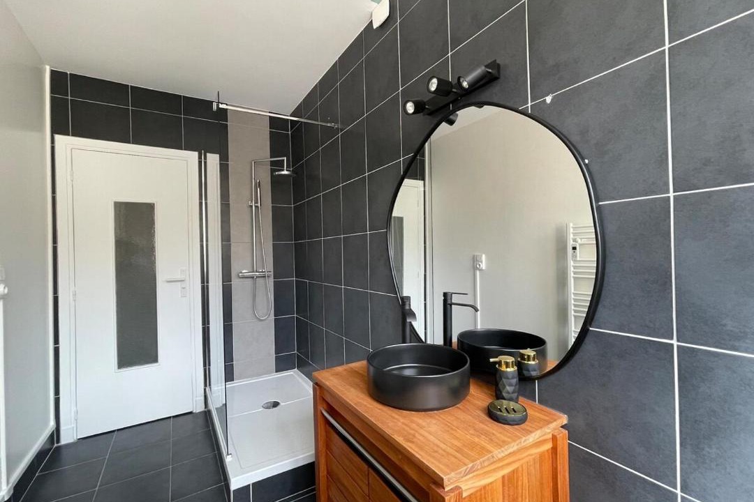 Photo of Bathroom in Centre Ville