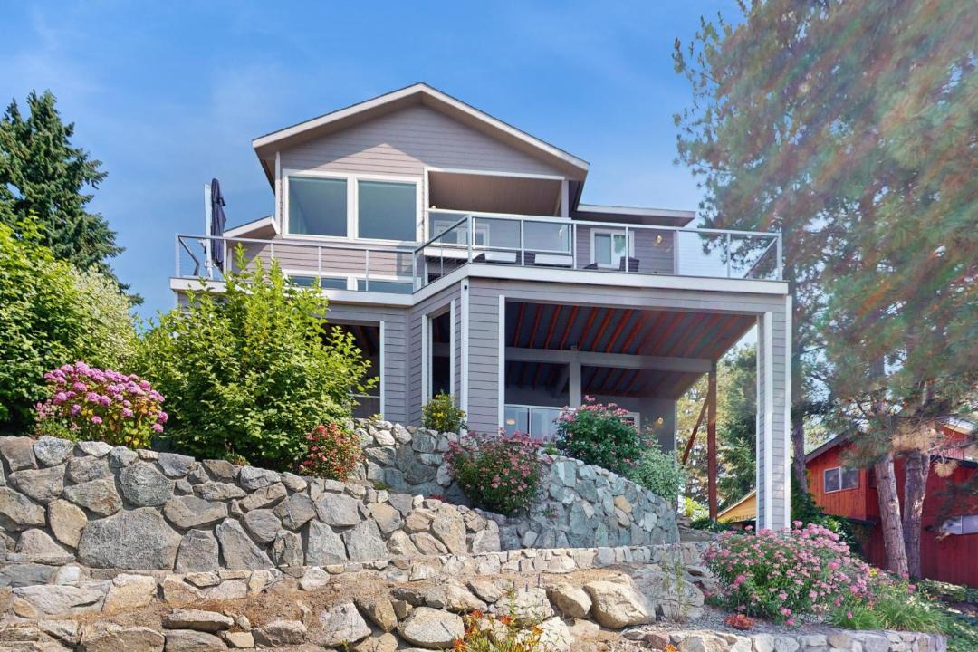 Photo of Others in Willow Point