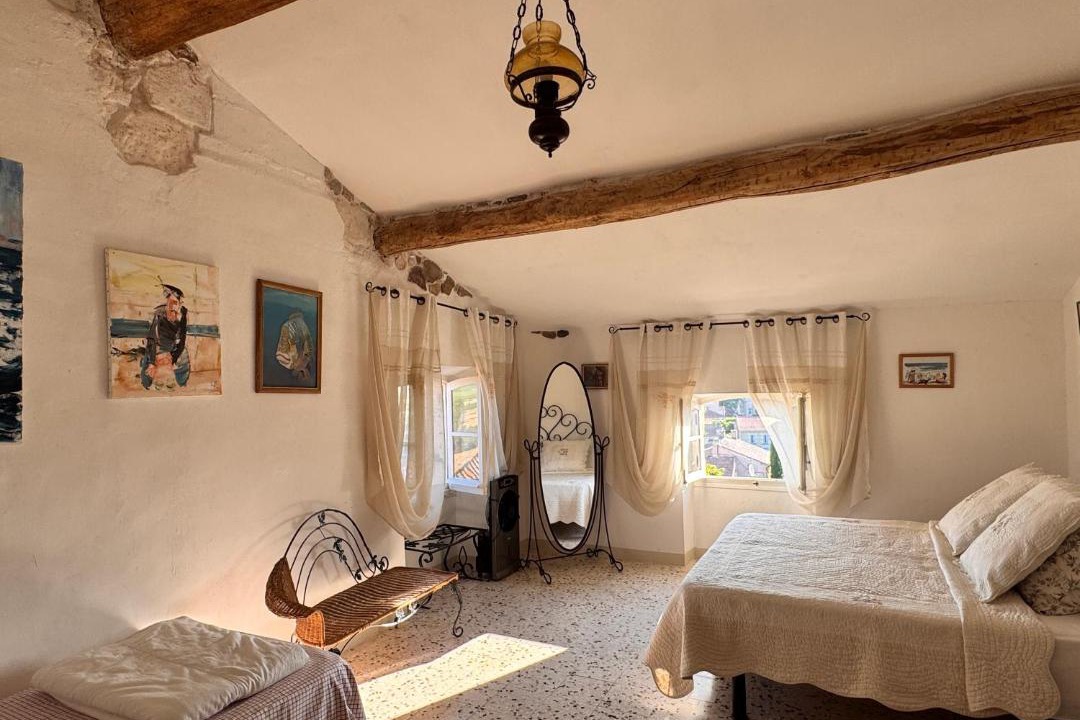 Photo of Bedroom in Servian