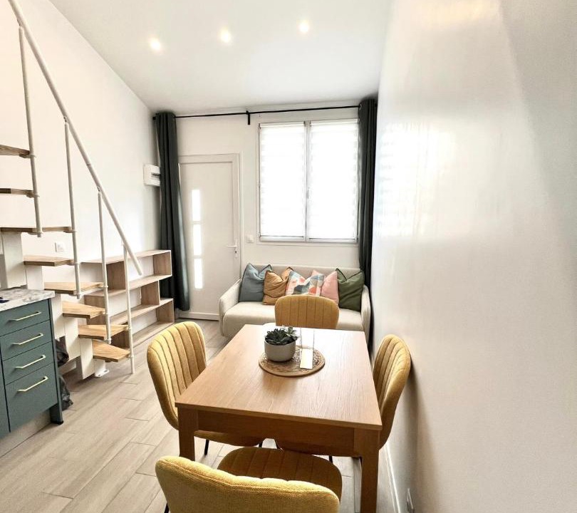 Photo of Others in Othis