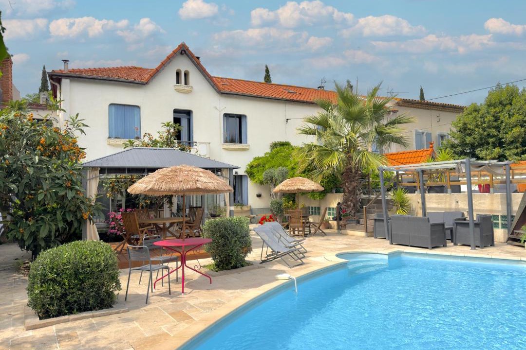 Photo of Others in Fontjoncouse