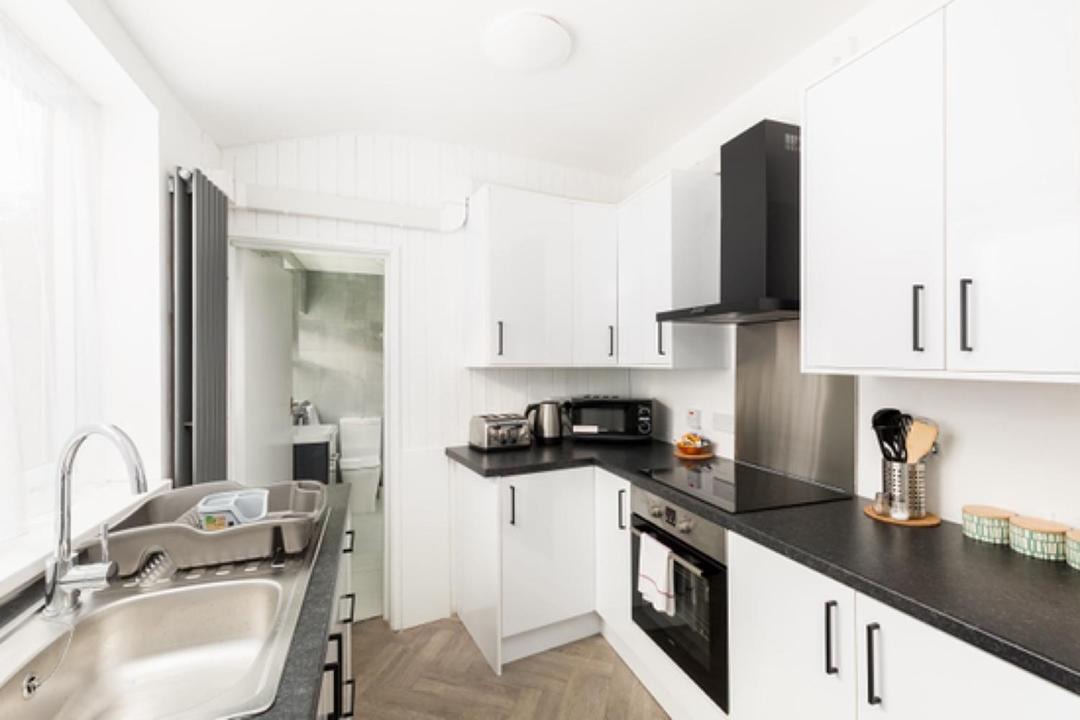 Photo of Kitchen in Oldbury