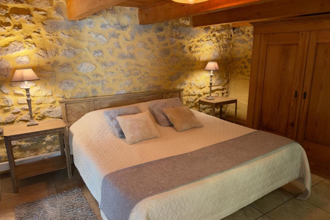 Photo of Bedroom in Fontjoncouse