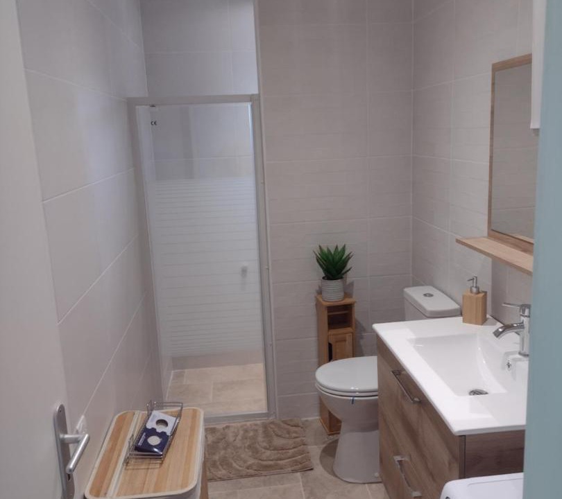 Photo of Bathroom in Herepian