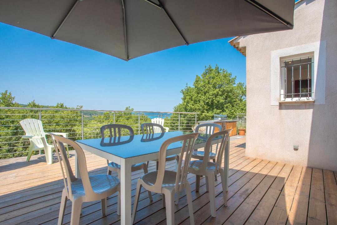 Photo of Patio Balcony in Bauduen