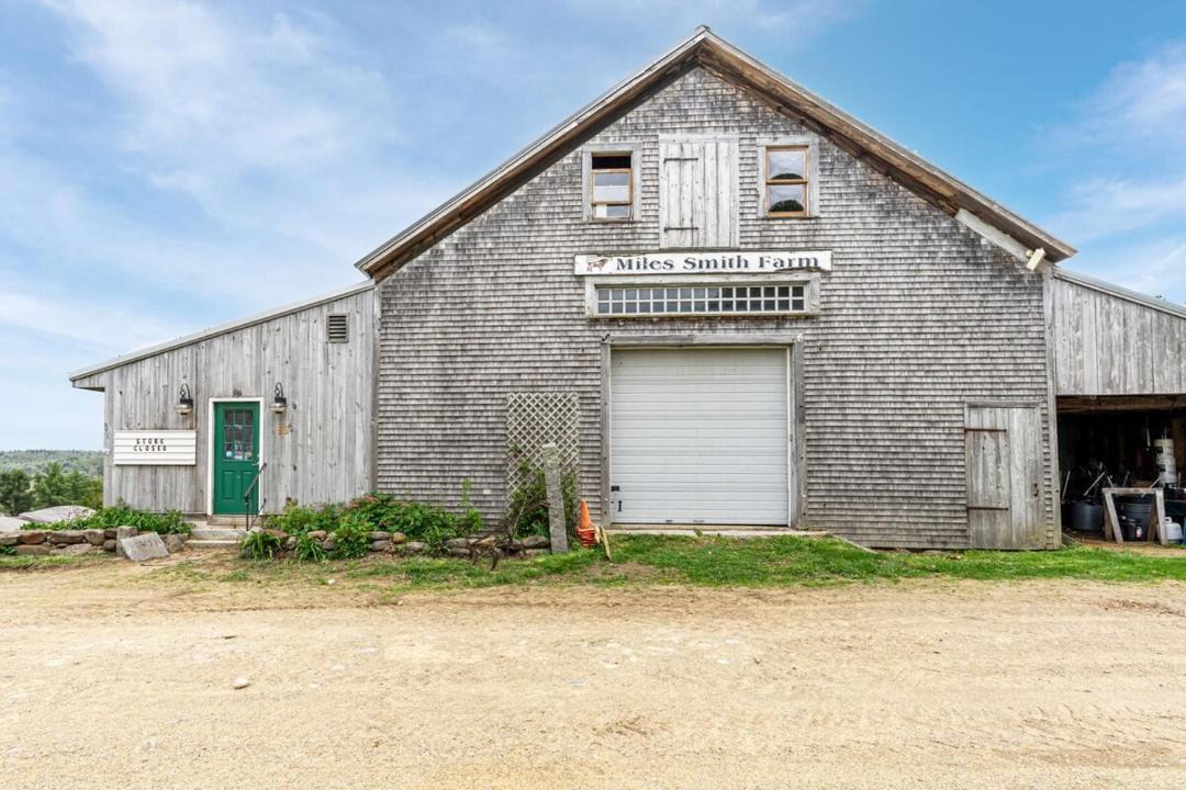 Photo of Others in Loudon