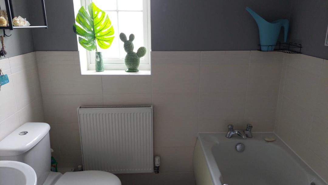Photo of Bathroom in Battlesden