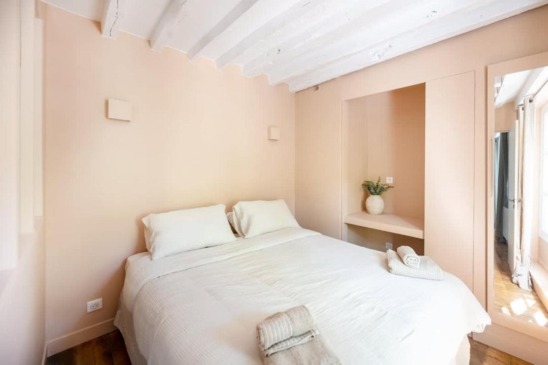 Photo of Bedroom in Arsenal