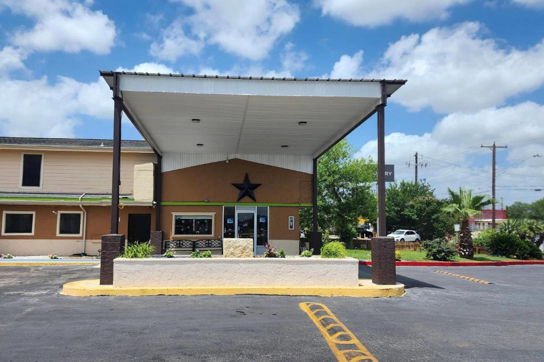 Photo of Others in West San Antonio