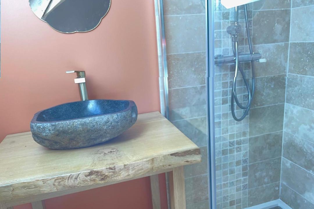 Photo of Bathroom in Teloche