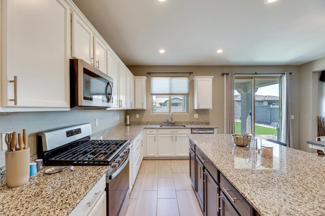 Photo of Kitchen in Canyon Trails