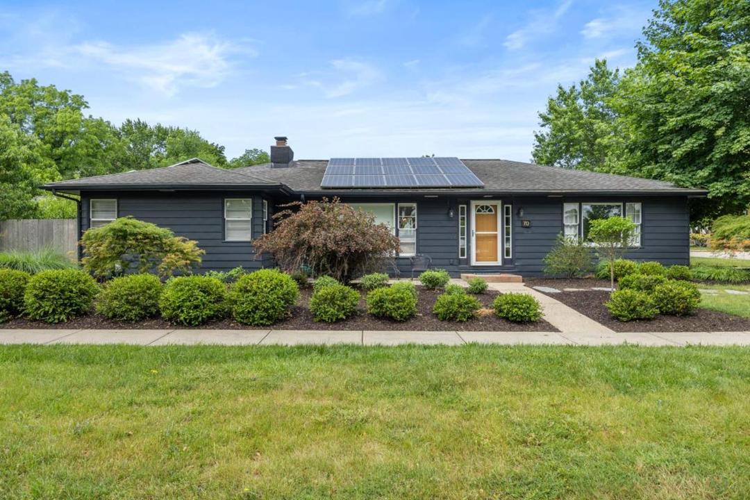 Photo of Others in Douglas