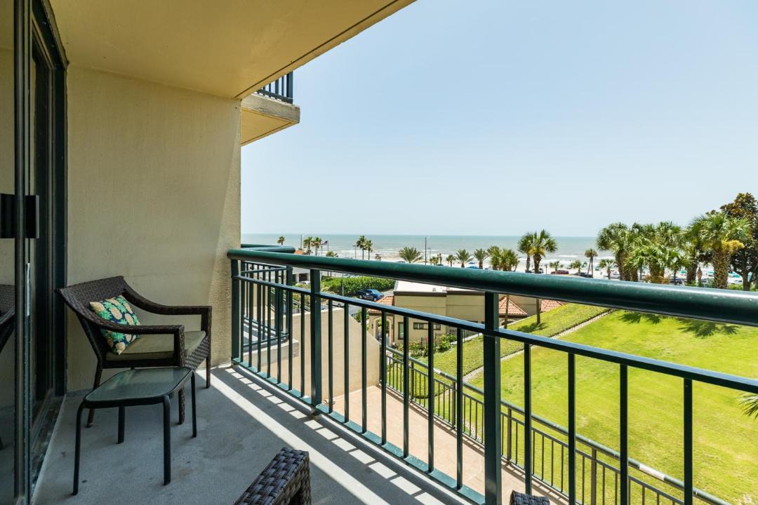 Photo of Patio Balcony in Galveston