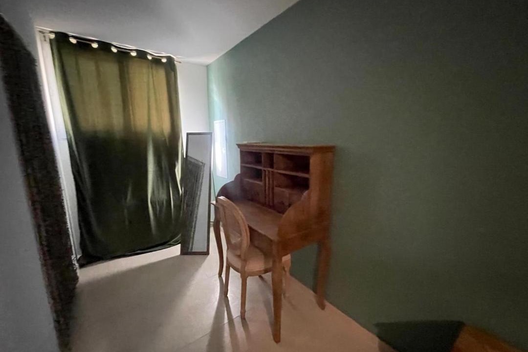 Photo of Bedroom in Ensues-la-Redonne