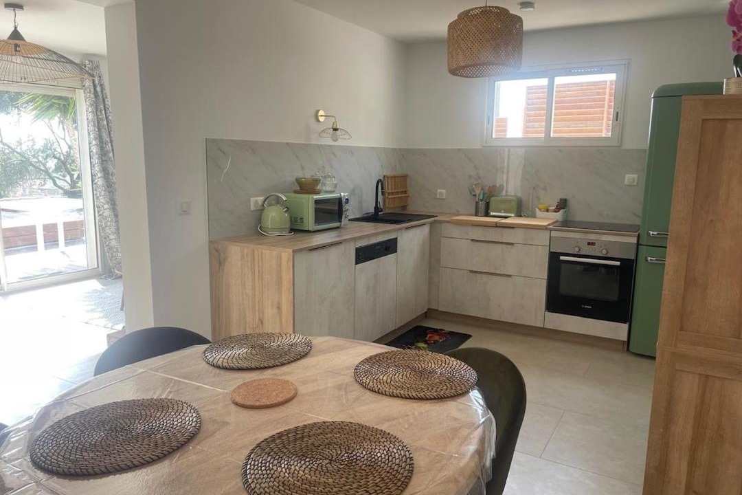 Photo of Kitchen in Ensues-la-Redonne