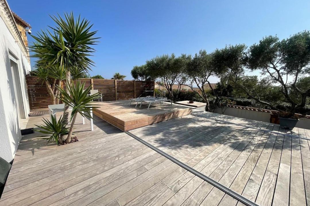 Photo of Others in Ensues-la-Redonne