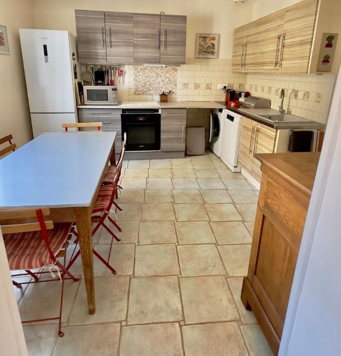 Photo of Kitchen in Montmerle-sur-Saone