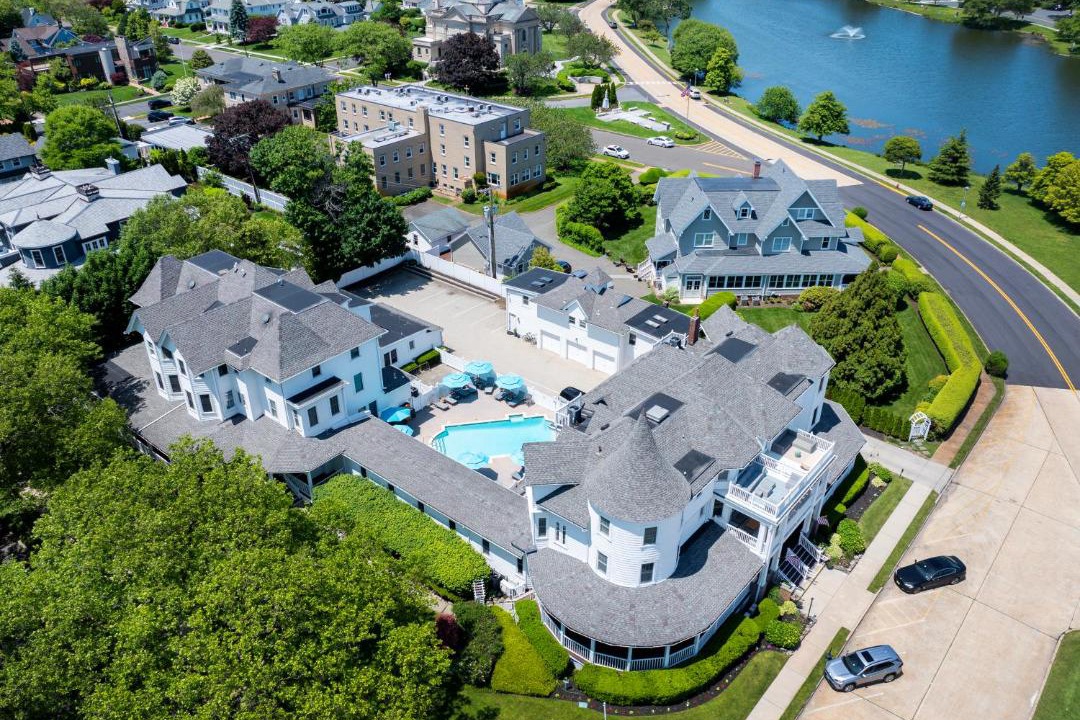 Photo of Others in Spring Lake