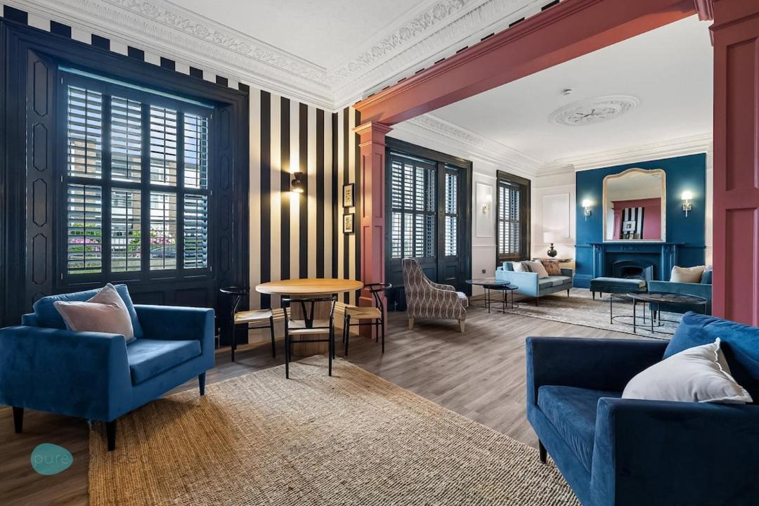 Photo of Others in Barbican