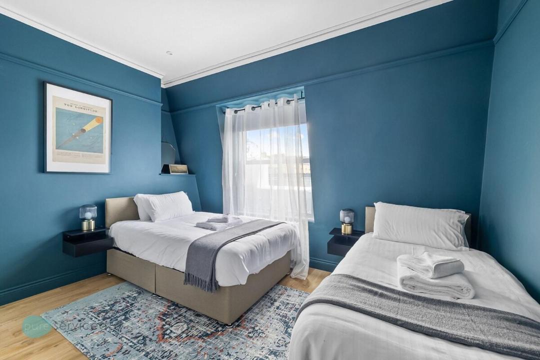 Photo of Others in Barbican