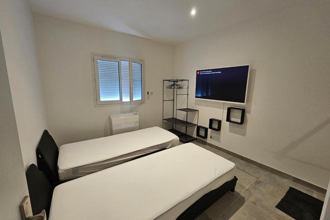 Photo of Others in Malataverne