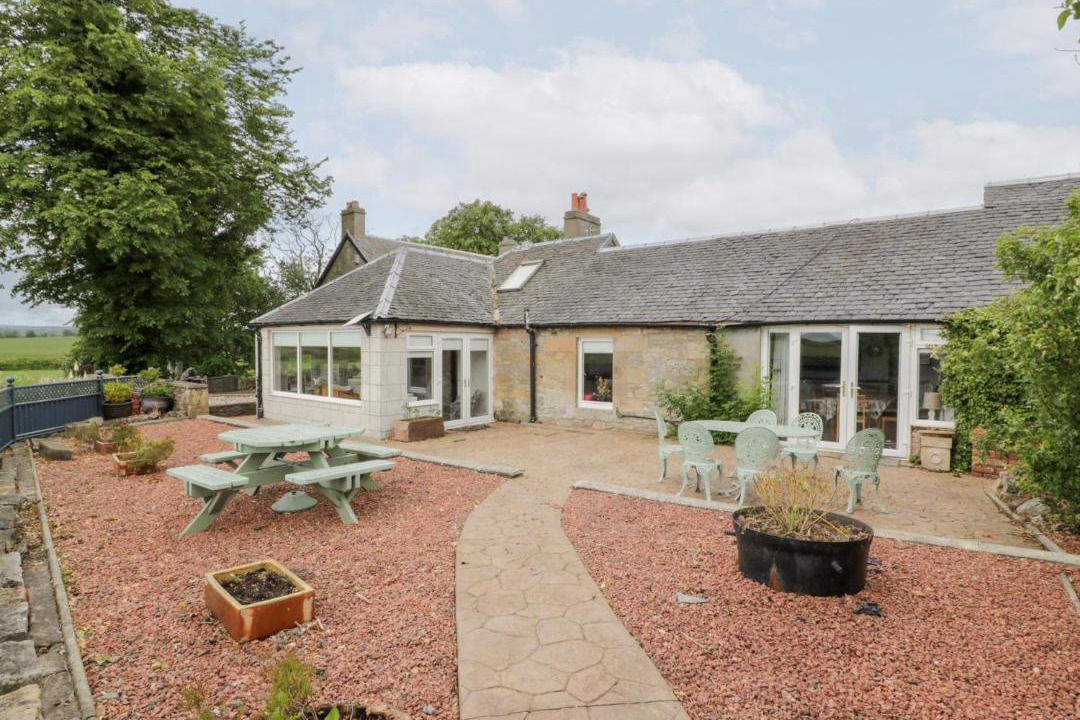 Photo of Others in Lanark