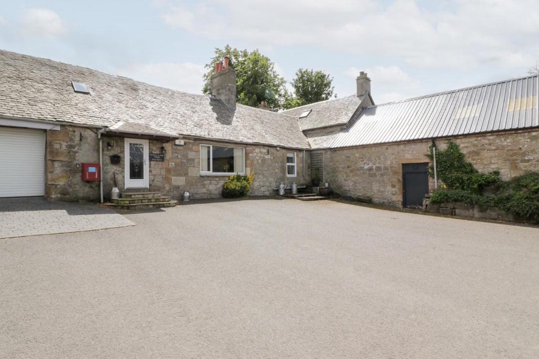 Photo of Others in Lanark