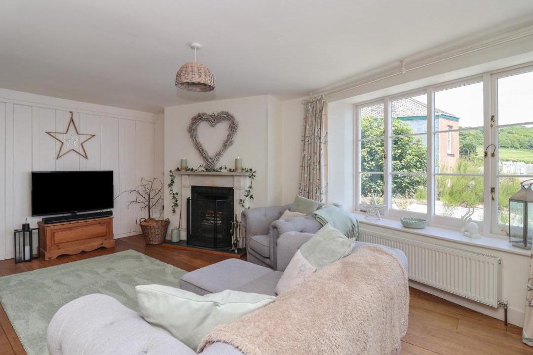 Photo of Others in Kingsand