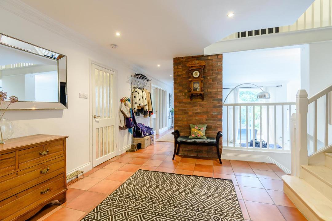 Photo of Others in Farnham Common