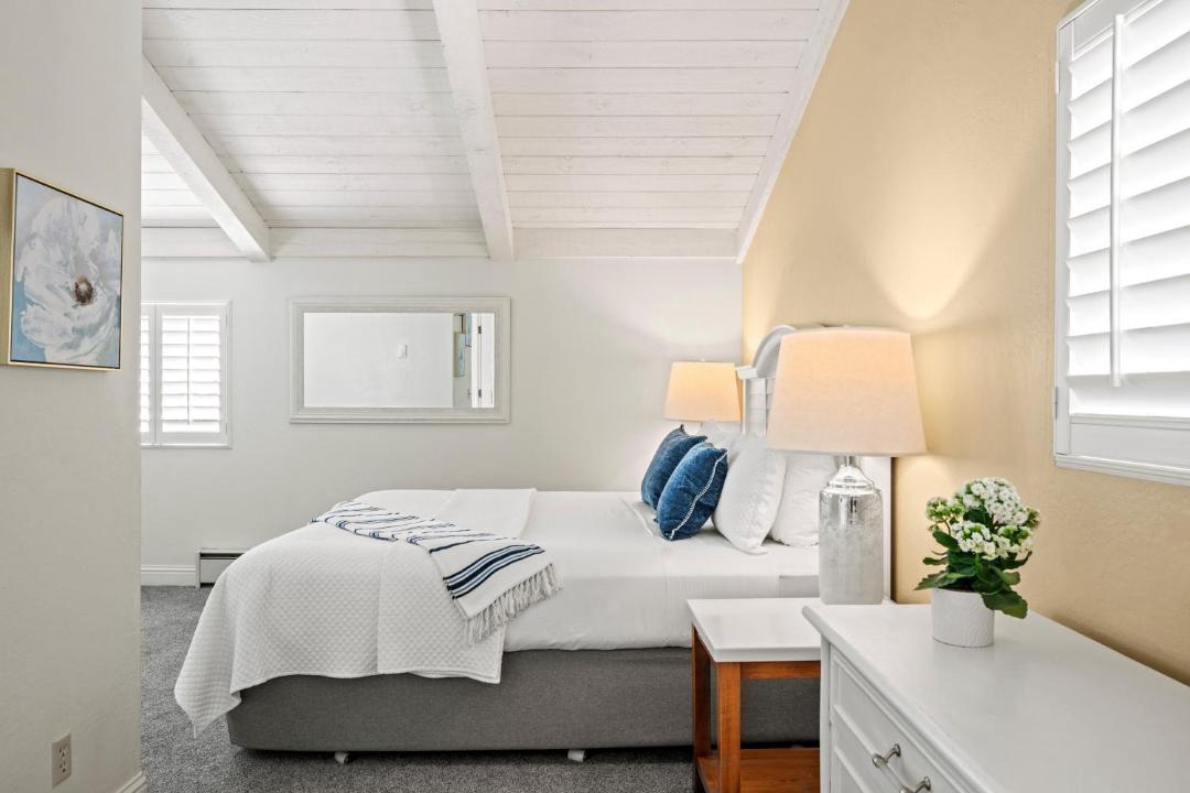 Photo of Bedroom in Golden Rectangle