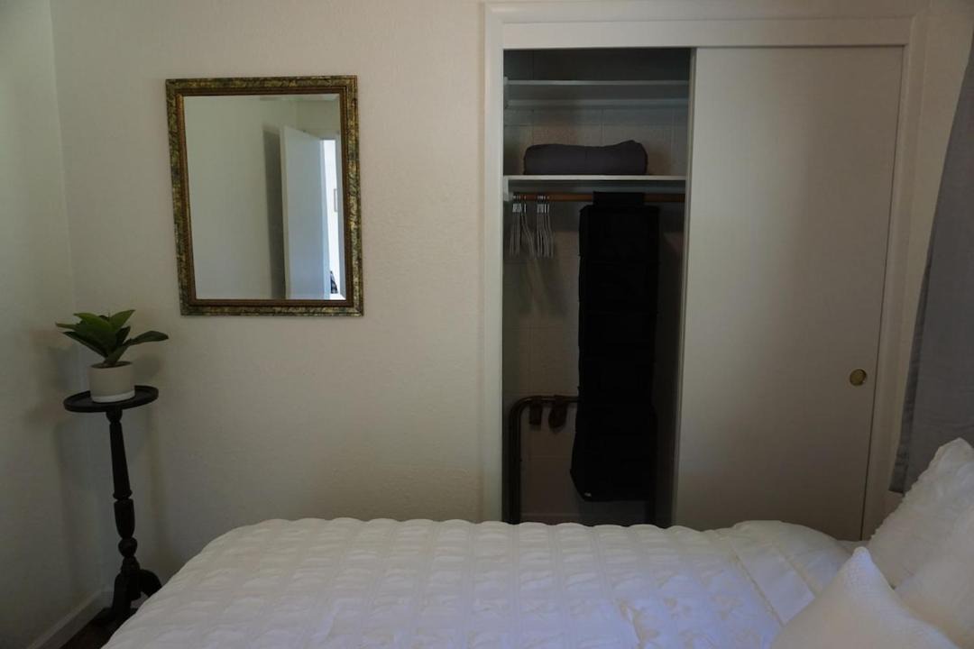 Photo of Bedroom in Oakridge