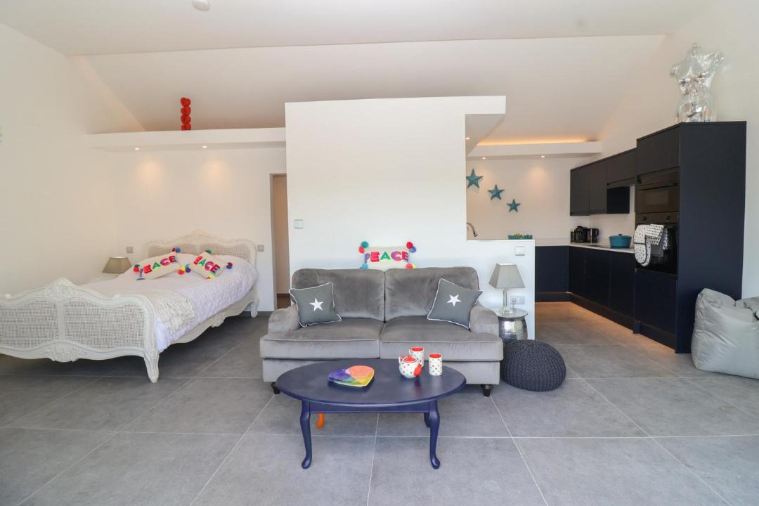 Photo of Others in Bishop Sutton