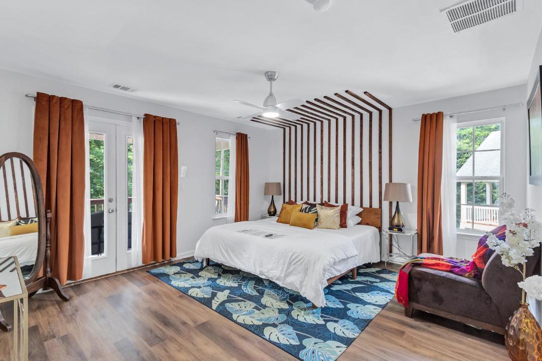Photo of Bedroom in Collier Heights