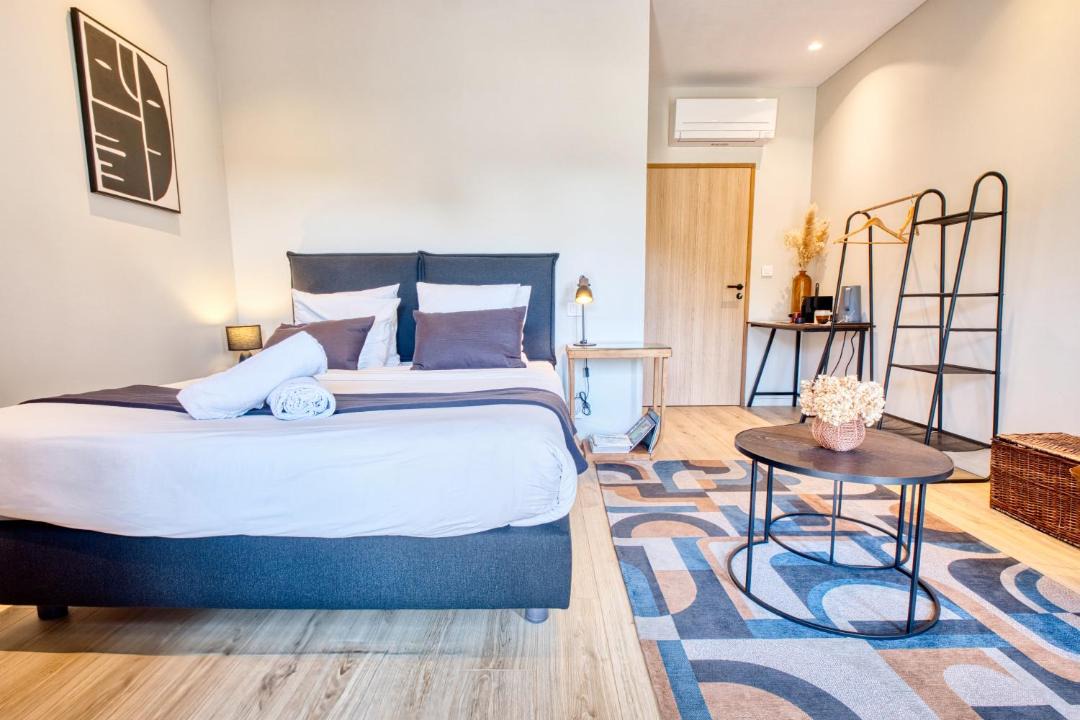 Photo of Others in Sadroc