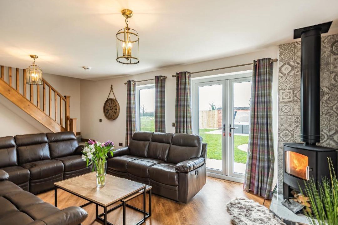 Photo of Others in Alford