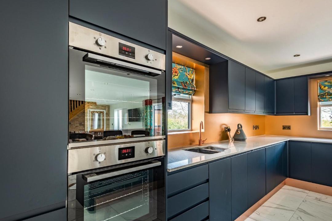 Photo of Others in Alford