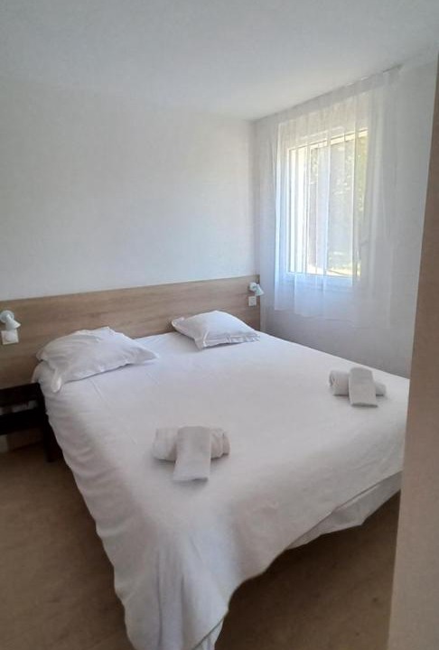 Photo of Bedroom in Mejannes-le-Clap