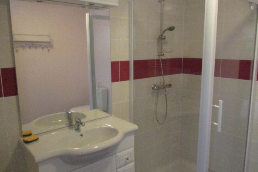 Photo of Bathroom in Flere-la-Riviere